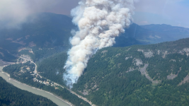 V11090_Shortly after the fire started_Facing north